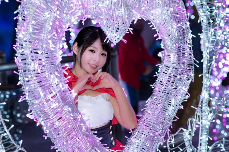 asiatique,lumière naturelle,de plein air,portrait,rocky beach,eau