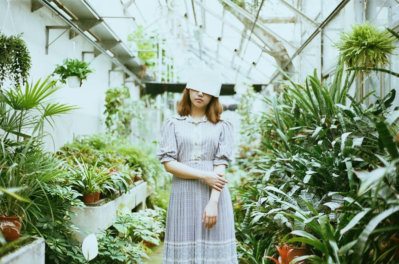 момиче,жена