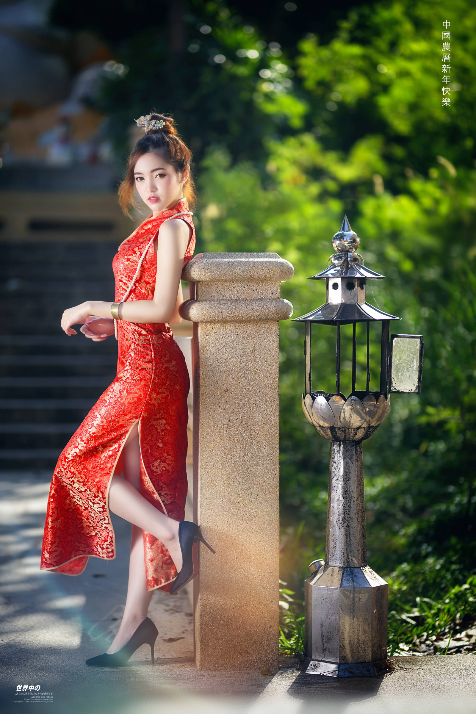 亚洲人, 旗袍, 花园, 高跟鞋, 灯笼, 户外, 红, 微笑, 女人
