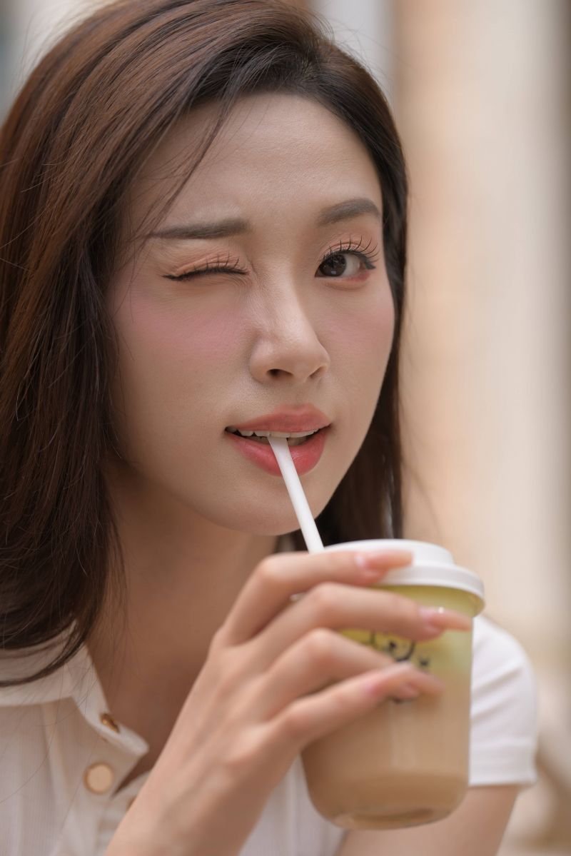 Crop Top, short sleeves, tenisky, ulice, tight pants