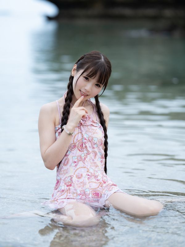 Asian,girl