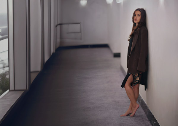 beauty,brunette,girl,heels,hotel,katrina