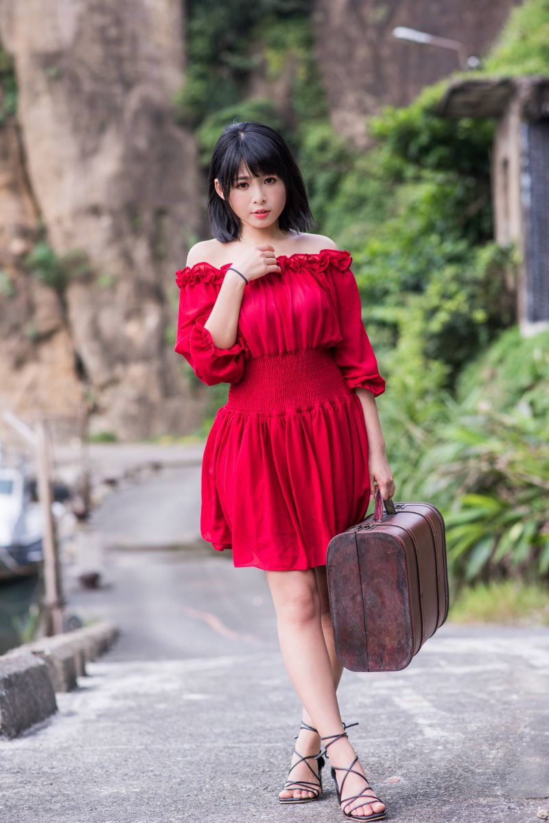 asiatique, lumière naturelle, de plein air, portrait, rocky beach, eau asiatique, lumière naturelle, de plein air, portrait, rocky beach, eau