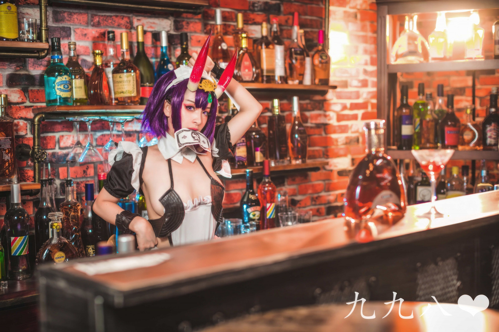 Bar, Cocktail, Cosplay, Horn, Frau