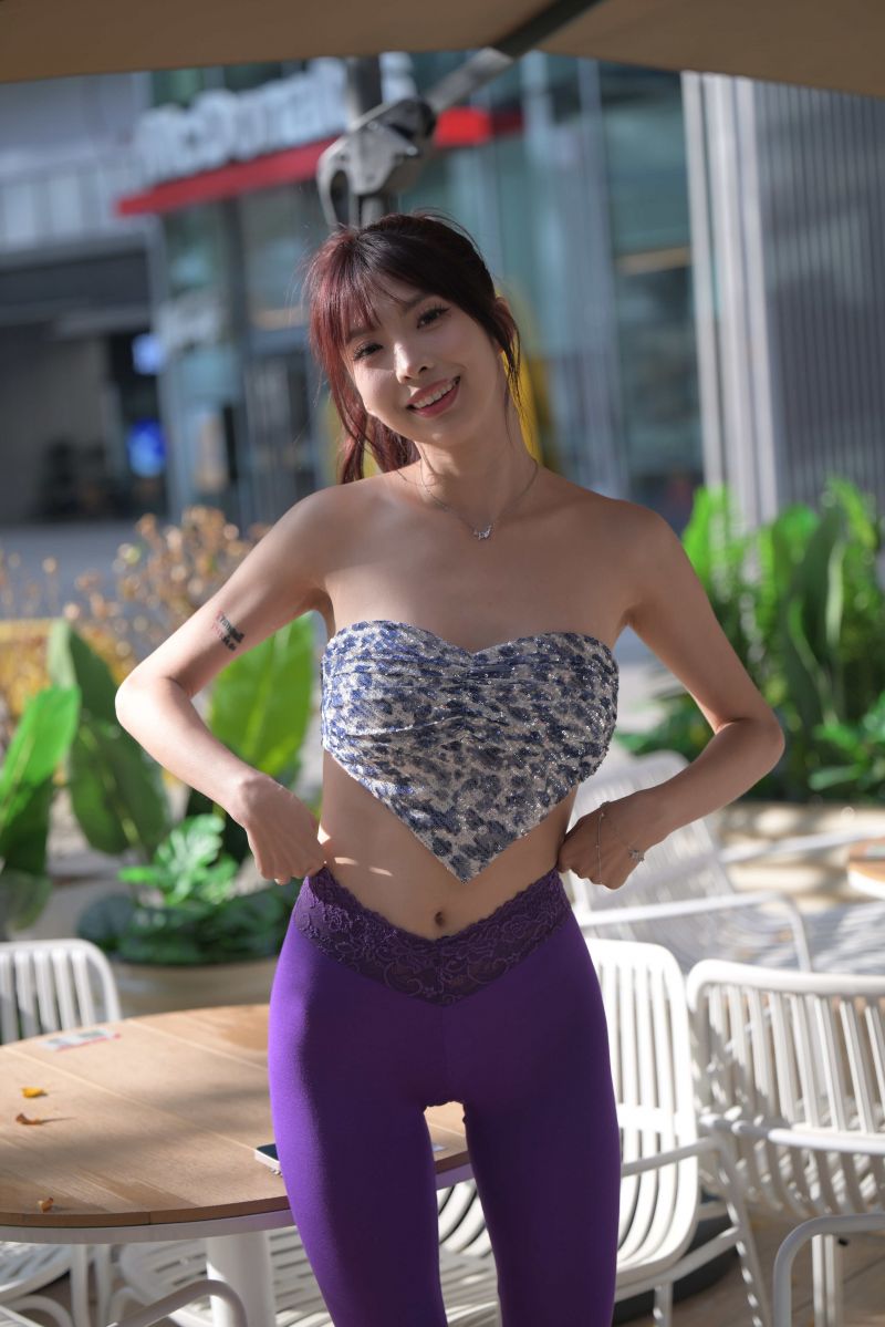 asijský, hnědé vlasy, denní světlo, venkovní, koňský ohon, ulice