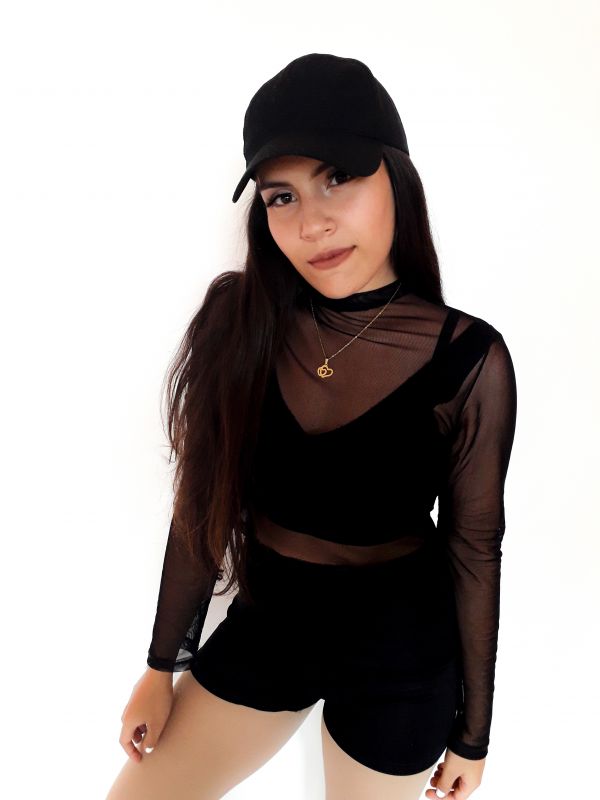 outerwear,arm,neck,woman,beauty,cap