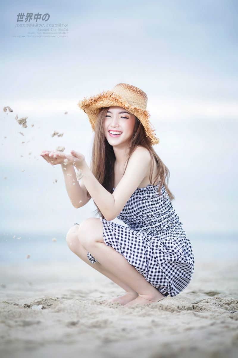 sutyen,Golden light,Iç çamaşırı,külot,gülümseyen,Kadın