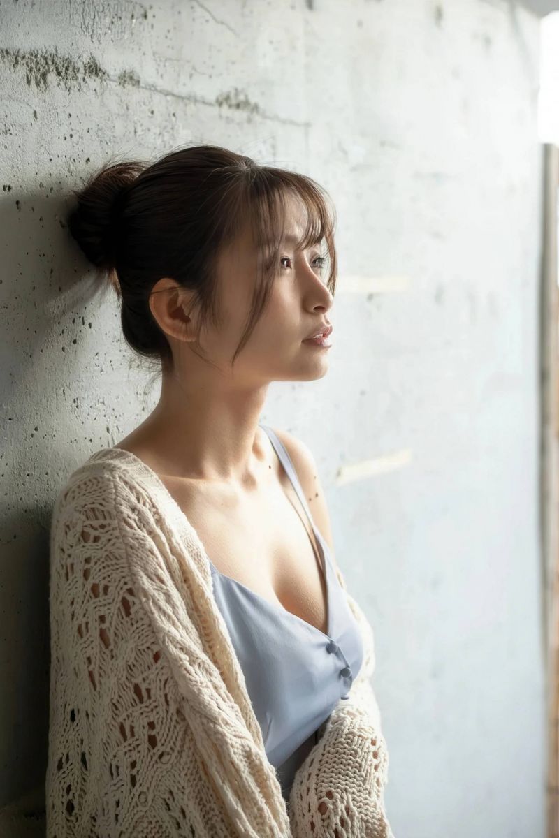 亚洲人,女人,蓝色,奶油,slip dress