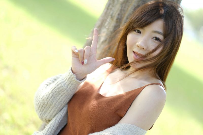 เสื้อสเวตเตอร์ถัก,แต่งหน้า,ธรรมชาติ,ต้นไม้,ผู้หญิง