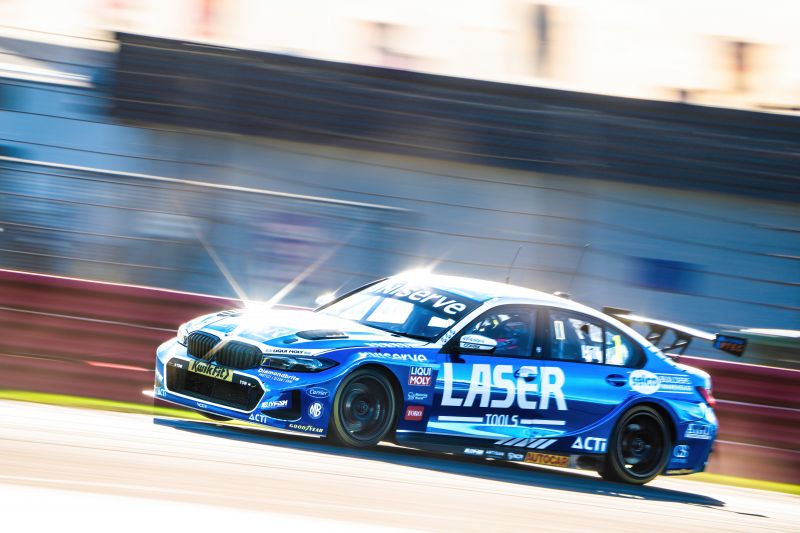 akce,Aprilia,modrý,BMW,soutěž,Drifting