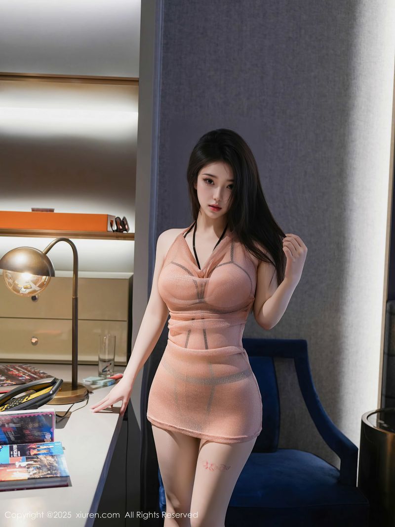 เอเชีย, ห้องนอน, desk lamp, หญิง, ในร่ม, ผมยาวสีดำ