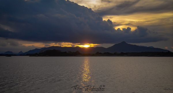 sunset,Senanayaka,Samudraya