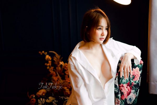 emotion,Asia,beauty,clothing,model,Person