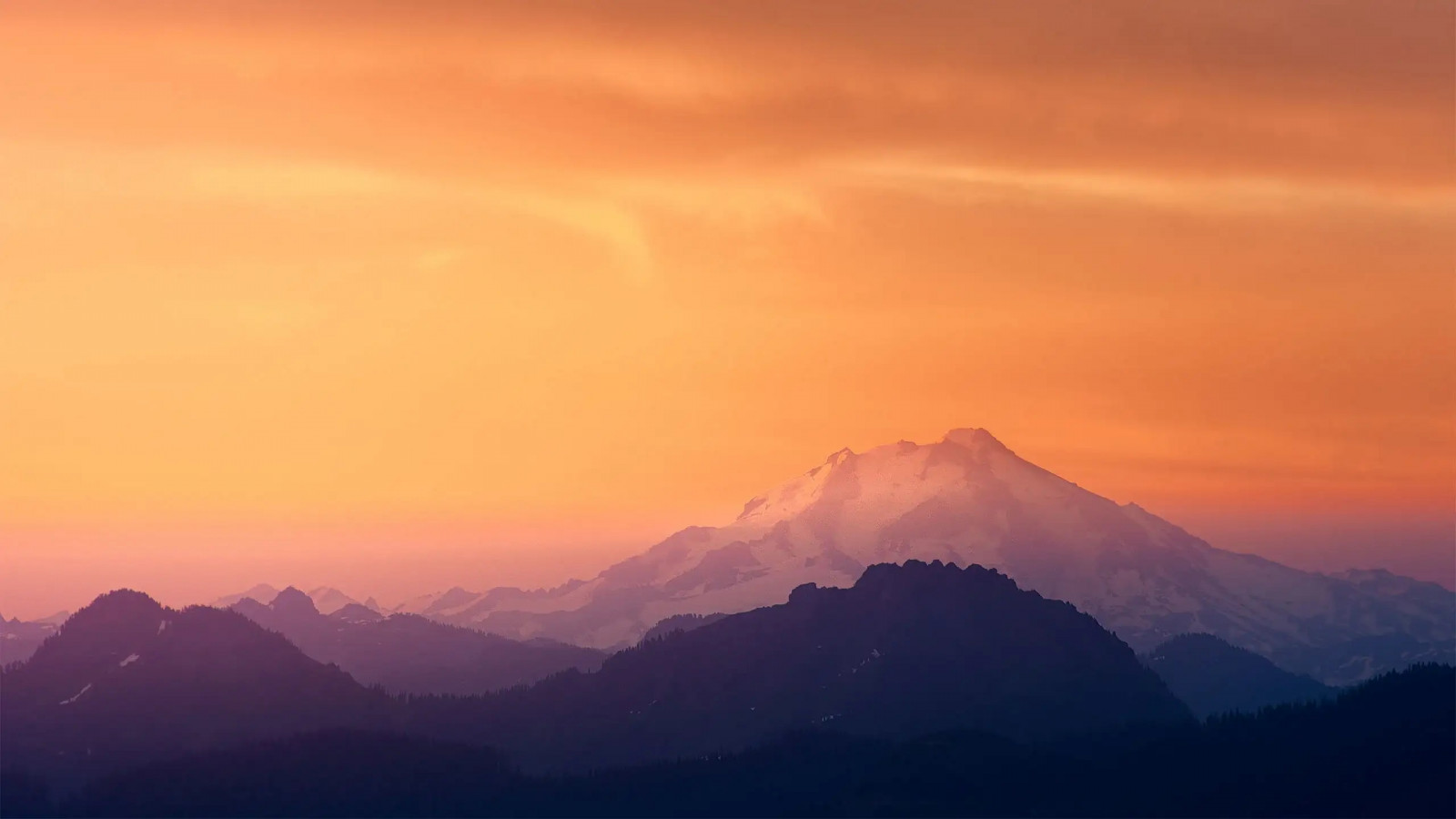 natural, sky, cloud, atmosphere, mountain, afterglow, dusk, red sky at morning, sunrise, sunset, landscape, horizon, mountain range, hill, cumulus, Natural landscape, tree, dawn, Massif, fell, event, evening, summit, haze, city, ridge, plateau, rock, valley, volcanic landform, ocean, stratovolcano, sea, extinct volcano, mist