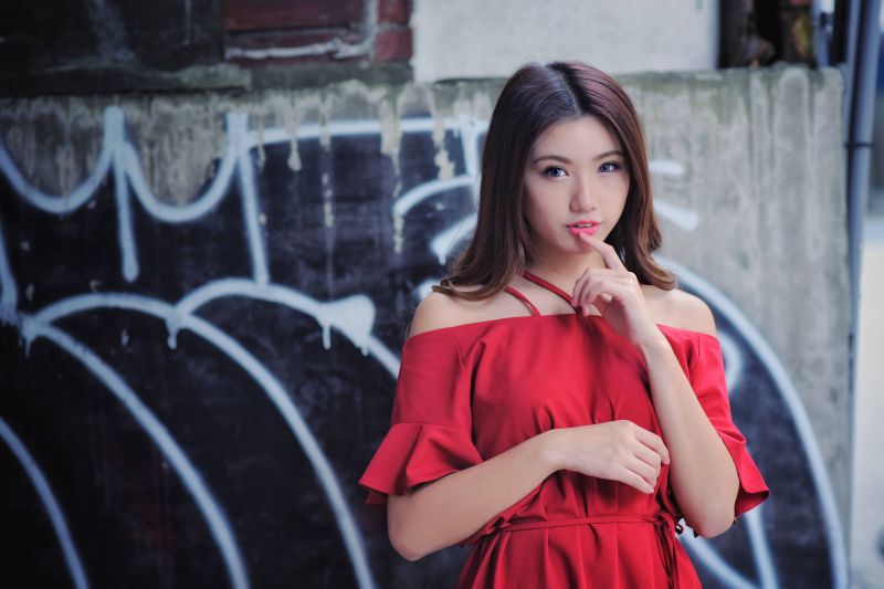 šaty,vypnuto,Červené,rameno