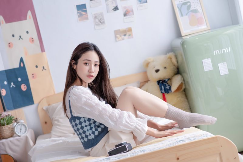 modrý,kontrolor,plést,mini,sukně,vesta