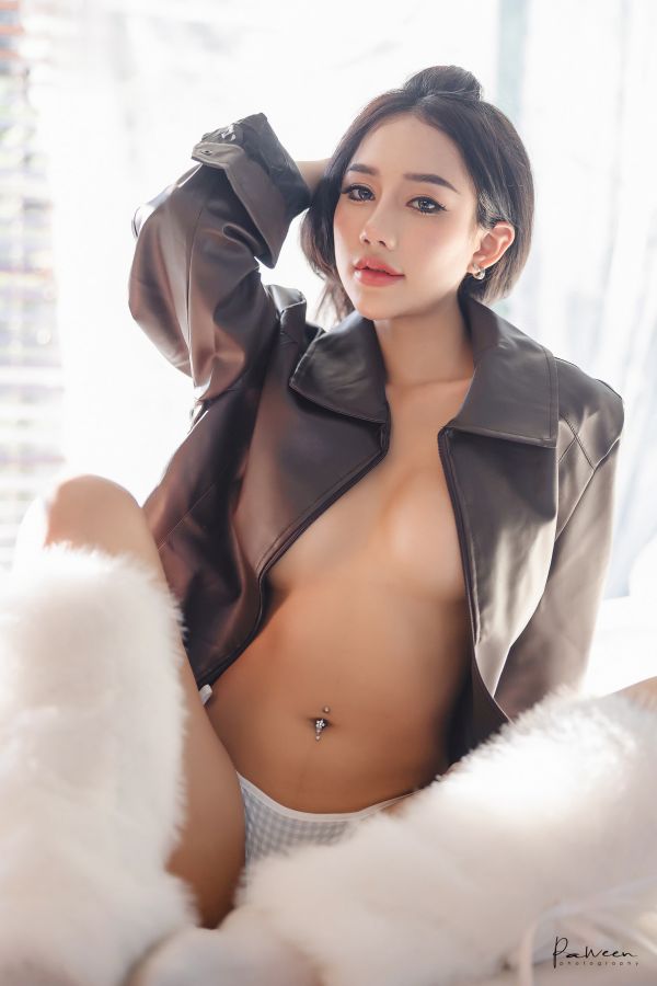 Asian,girl