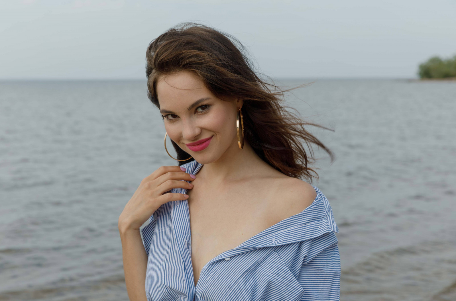 portrait, woman