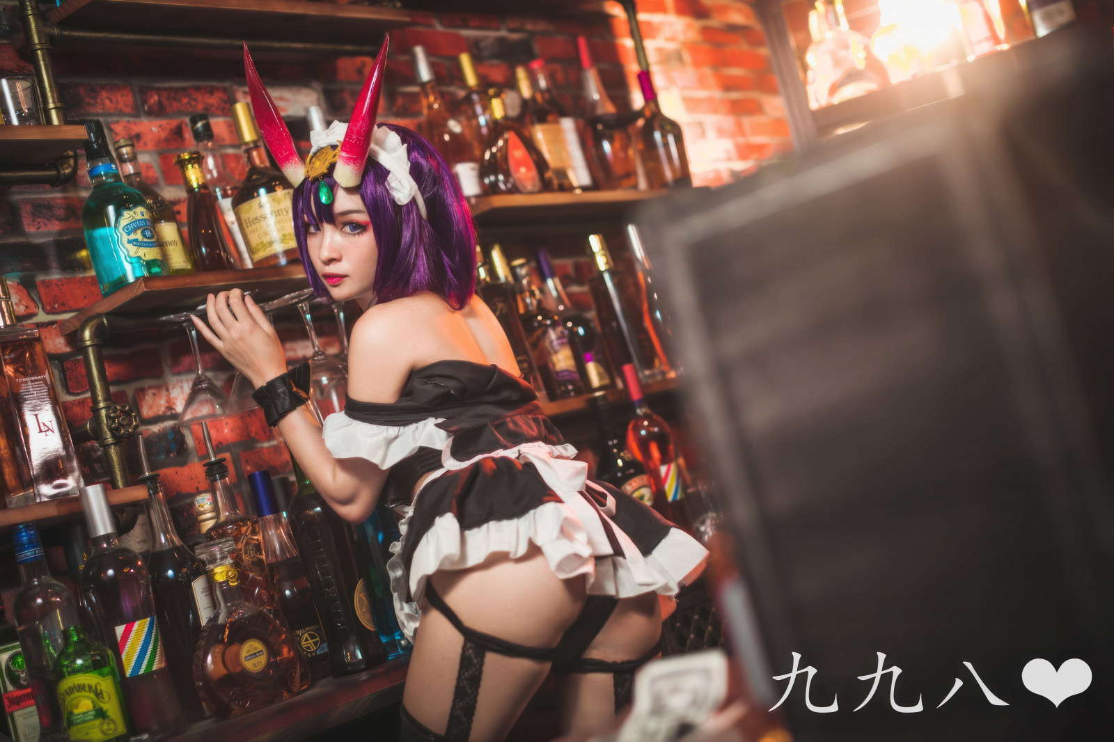 Bar, Cocktail, Cosplay, Horn, Frau