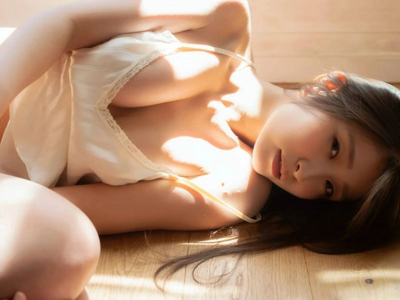 亚洲人,吊带背心,内衣,肖像,soft light,白色