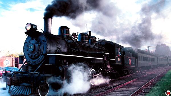 color,green,train,black,clouds,excellent