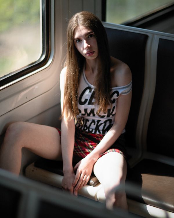 girl,woman