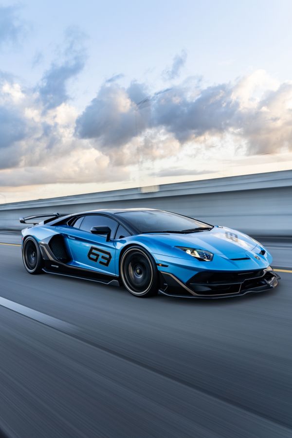 car,supercar