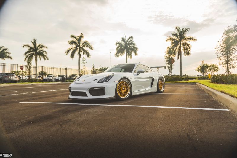 Nhựa đường,Aventador SVJ,bờ biển,đen,màu xanh da trời,BMW