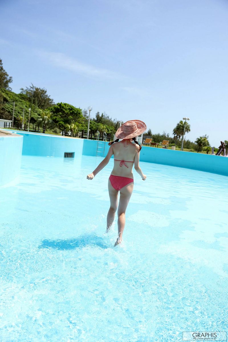 bikini,gingham,pool,rød