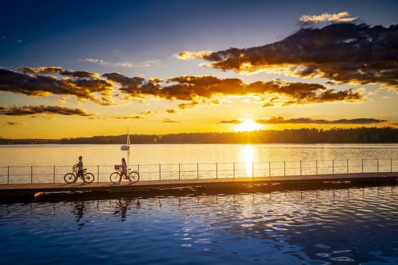die Architektur,Blue hour,blauer Himmel,Verschwommener Hintergrund,Bokeh,brick building