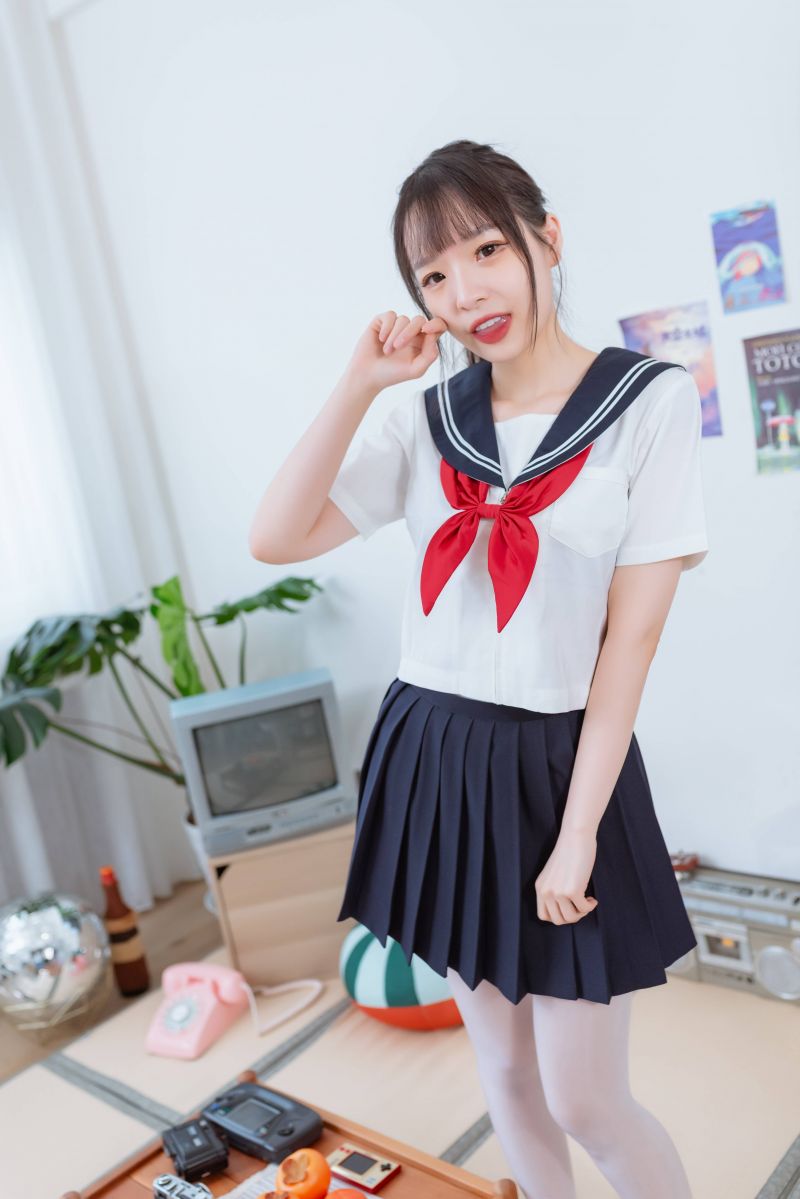 Uniforme de marinero,pleated skirt,Posando,mujer