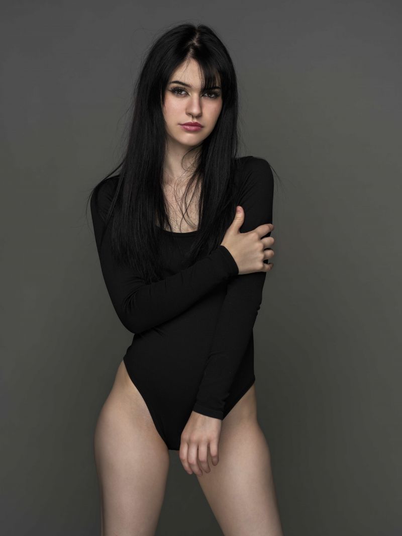 lænestol,strand,bikini,sort bikini,blue bikini,bogreol