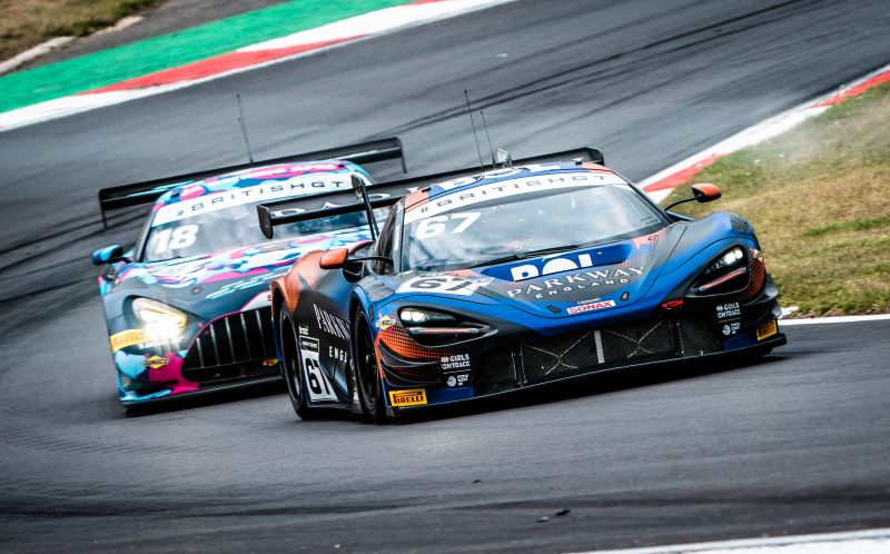 akce,Aprilia,modrý,BMW,soutěž,Drifting