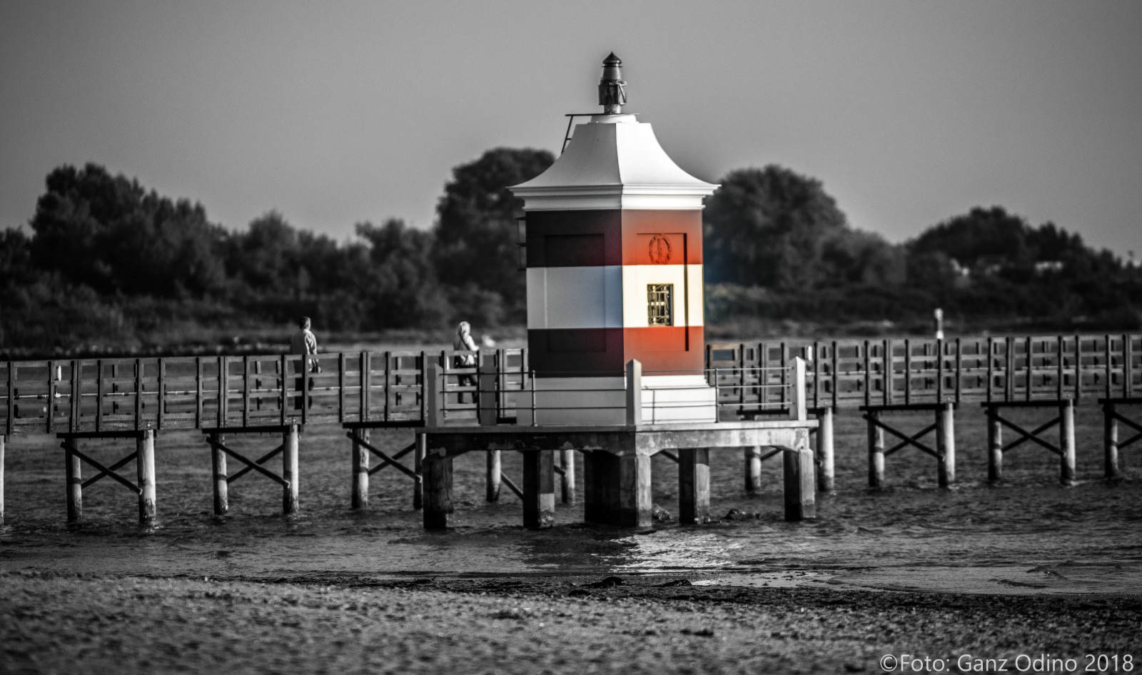 Lignano, Red Lighthouse, strand, fyrtårn, oktober