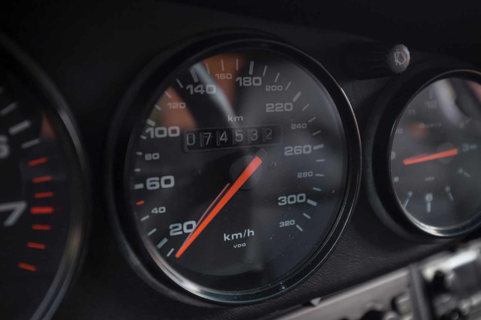 Wallpaper car, clocks 4000x2667 korazowsky 2191699 HD