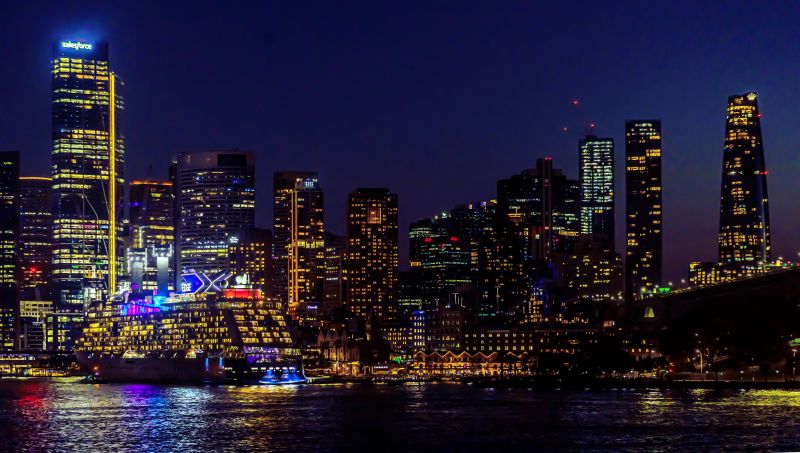 letadlová loď, architektura, modrá obloha, bokeh, most, světla města