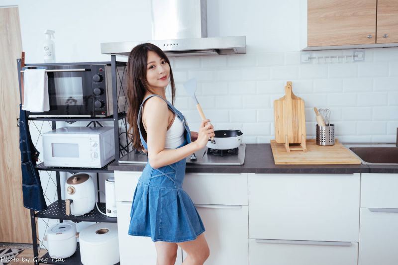 ชาม,ผู้หญิง