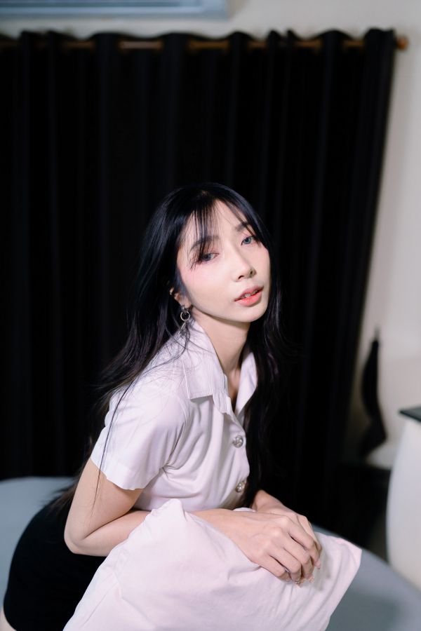 หญิงสาว,ผู้หญิง