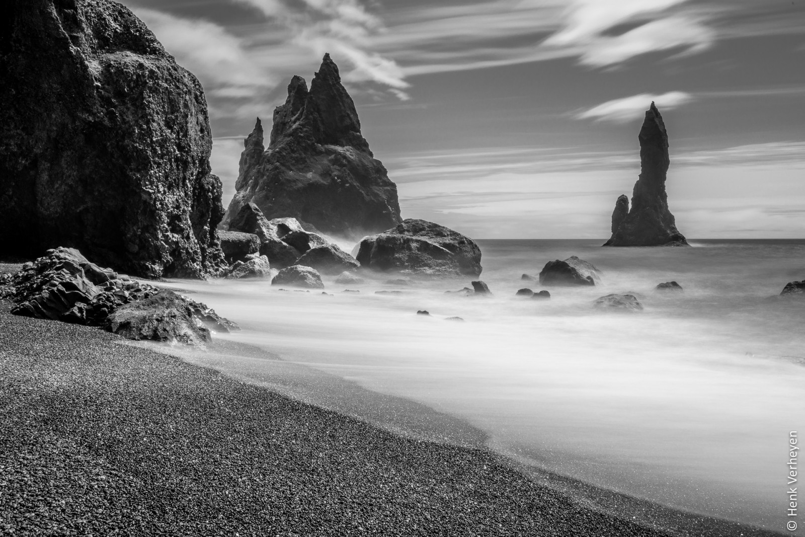 krajina, černobílý, moře, voda, Skála, pobřeží, nebe, fotografování, uklidnit, pobřeží, horizont, atmosféra, Island, mrak, je, tělesné, Černá bílá, oceán, kust, zwartwit, Landschap, natuur, ijsland, Černý a bílý, monochromatické fotografování, zee, reynisdrangar, su urland, Zww, Fotoreis, stock photography