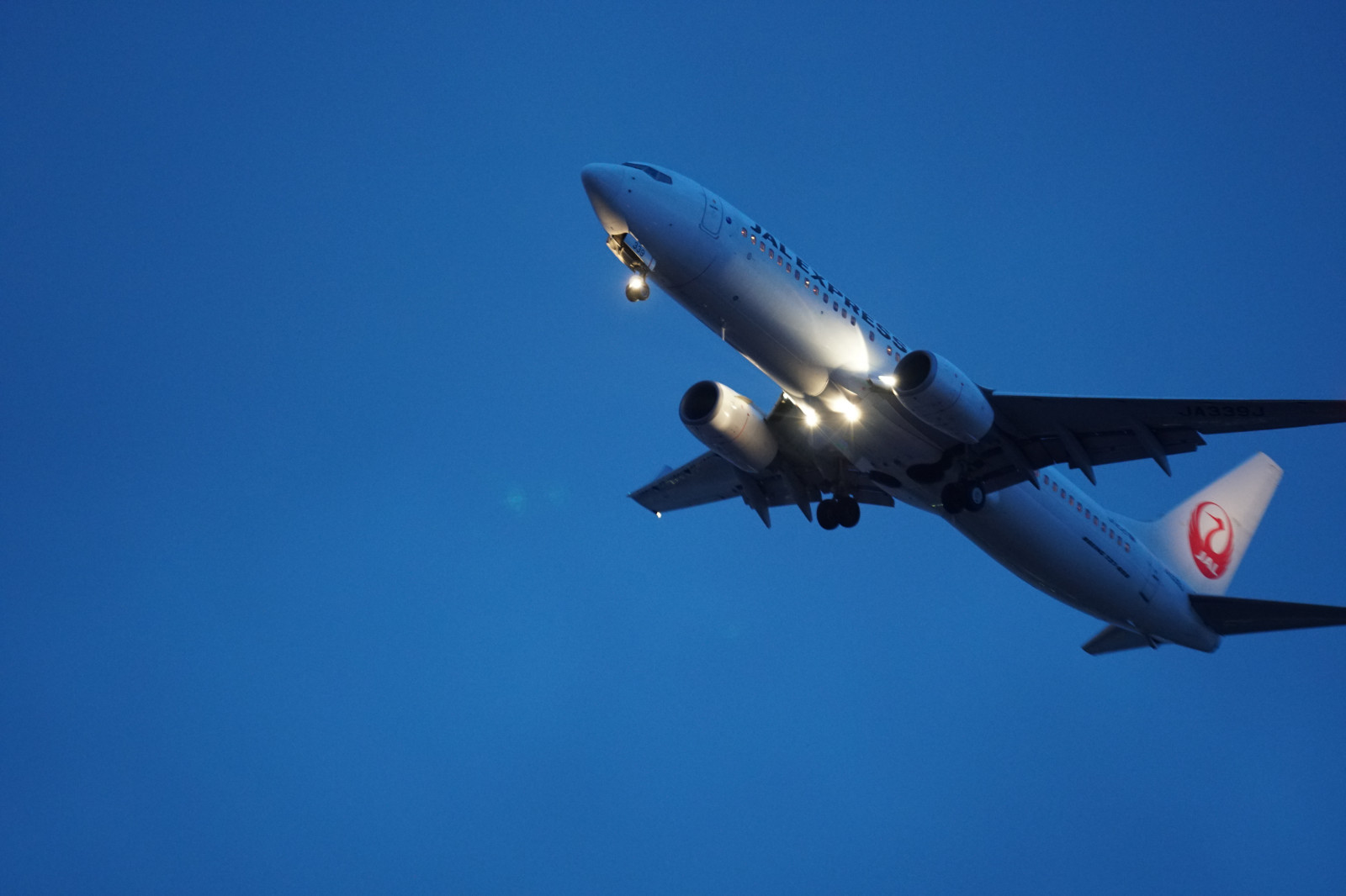 Japonsko, vozidlo, letoun, letadlo, Boeing, Boeing 777, Sony, Tokio, Boeing 737, Airbus, Airbus A330, Let, Vzlétnout, letadlo, CC, letectví, křídlo, a6300, 6300, CreativeCommons, fe70200mm, fe70200mmf4goss, letecká linka, Atmosféra Země, letecká doprava, dopravní letoun linkový, proudová letadla, širokým trupem letadla, úzké tělo letadla, Boeing 767