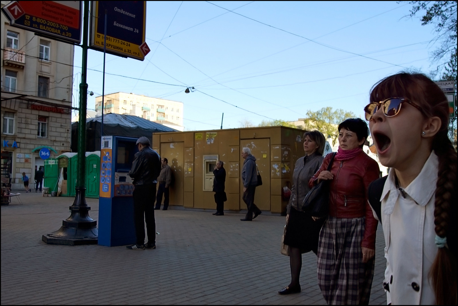 silnice, ulice, veřejný prostor, infrastruktura, urban area, město, město, pěší, auto, vozidlo, cestovat, Cestovní ruch, nebe, rekreace, trh