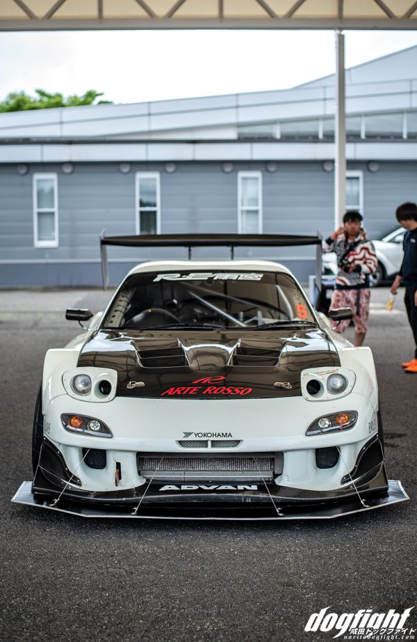 Mazda RX 7,white cars,race cars,car,vehicle,frontal view