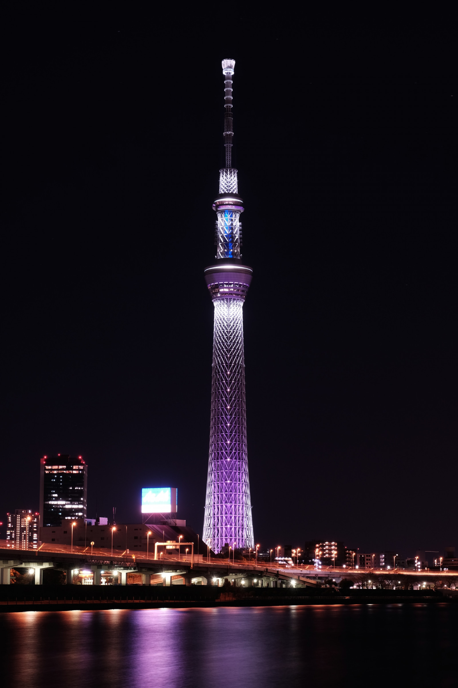 město, panoráma města, noc, odraz, panoráma, mrakodrap, věž, Tokio, Fujifilm, Skytree, světlo, Fujinon, mezník, Tokyo Sky Tree, classicchrome, x, XT1, xf18135mmf3556rlmoiswr, xf18135mm, fuyumiyabi
