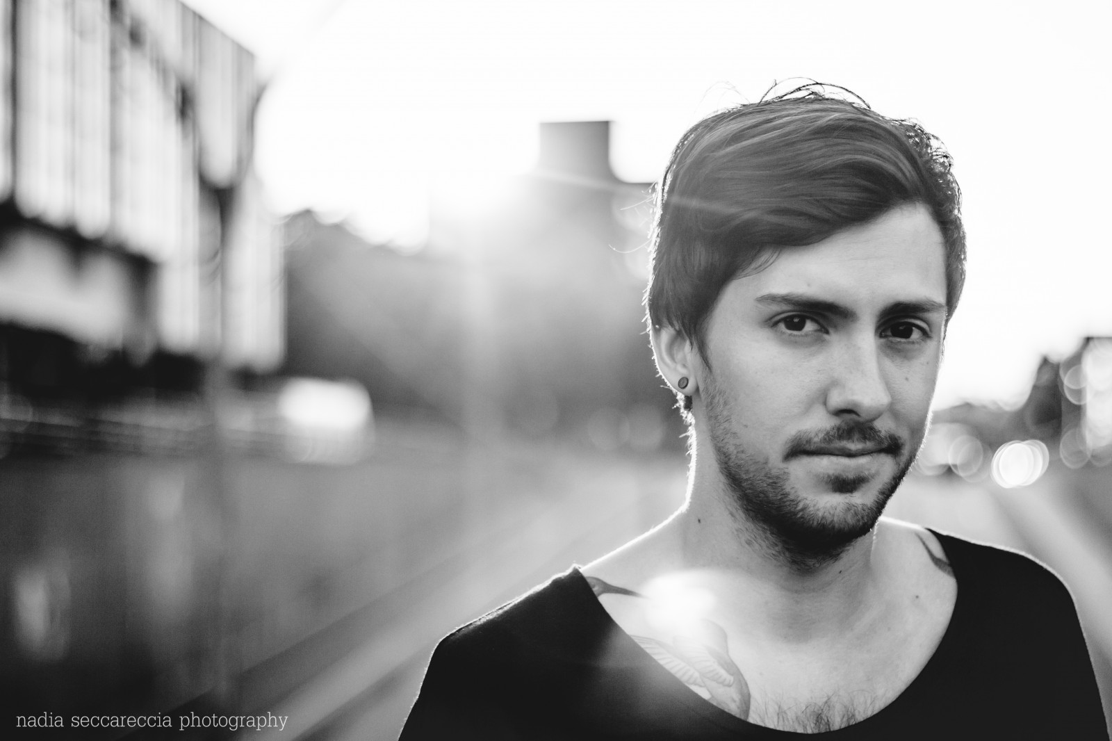 život, město, světlo, chlapec, západ slunce, portrét, lidé, městský, Černý a bílý, tělesné, Kanada, muž, kontrast, objektiv, Černá bílá, přítel, centrum, MTL, Quebec, Montreal, hezký, světlice, mtlmoments