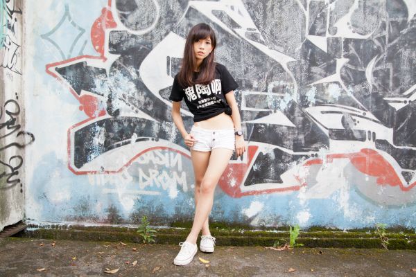 model,mode,coretan,musim semi,2012,SENI