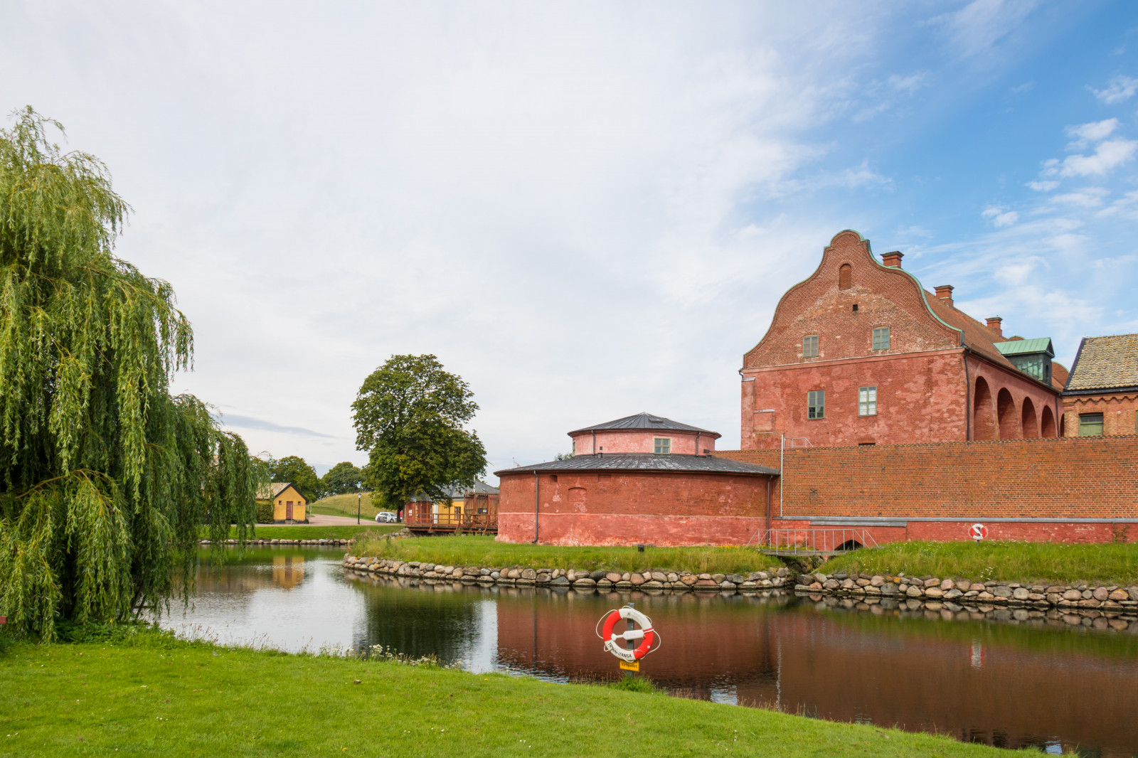 architektura, budova, odraz, hrad, řeka, pevnost, Citadela, kanál, zámek, majetek, architektura, byggnad, slott, Landskrona, exif modelu canoneos760d, geocountry, Kamera aby kánon, geocity, Model fotoaparátu canoneos760d, geostate, geolocation, EXIF čočka efs18200mmf3556is, exif aby kánon, EXIF isospeed 100, EXIF otvor 80, hradní příkop, exif focallength 18mm, citadell, příkop, venkov, vodní, vodní hrad, opevnění