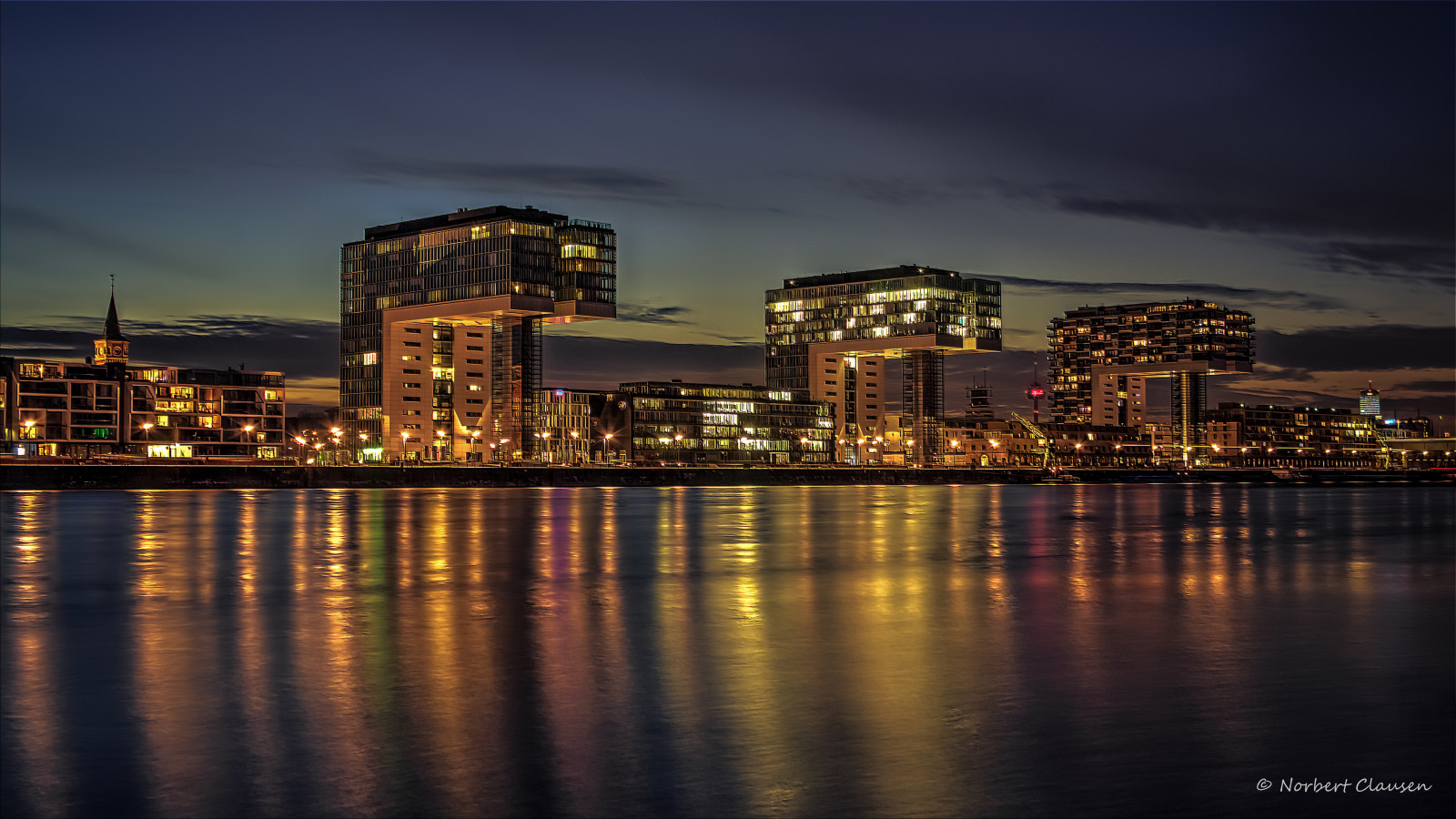 západ slunce, město, panoráma města, noc, odraz, panoráma, mrakodrap, večer, ráno, HDR, horizont, panoráma, soumrak, metropole, Rhein, rýn, centrum, bluehour, svítání, odrazy, architektur, Nacht, urban area, Metropolitní oblast, lidské osídlení, geografický rys, thebluehour, blaue, Stunde, architektuře