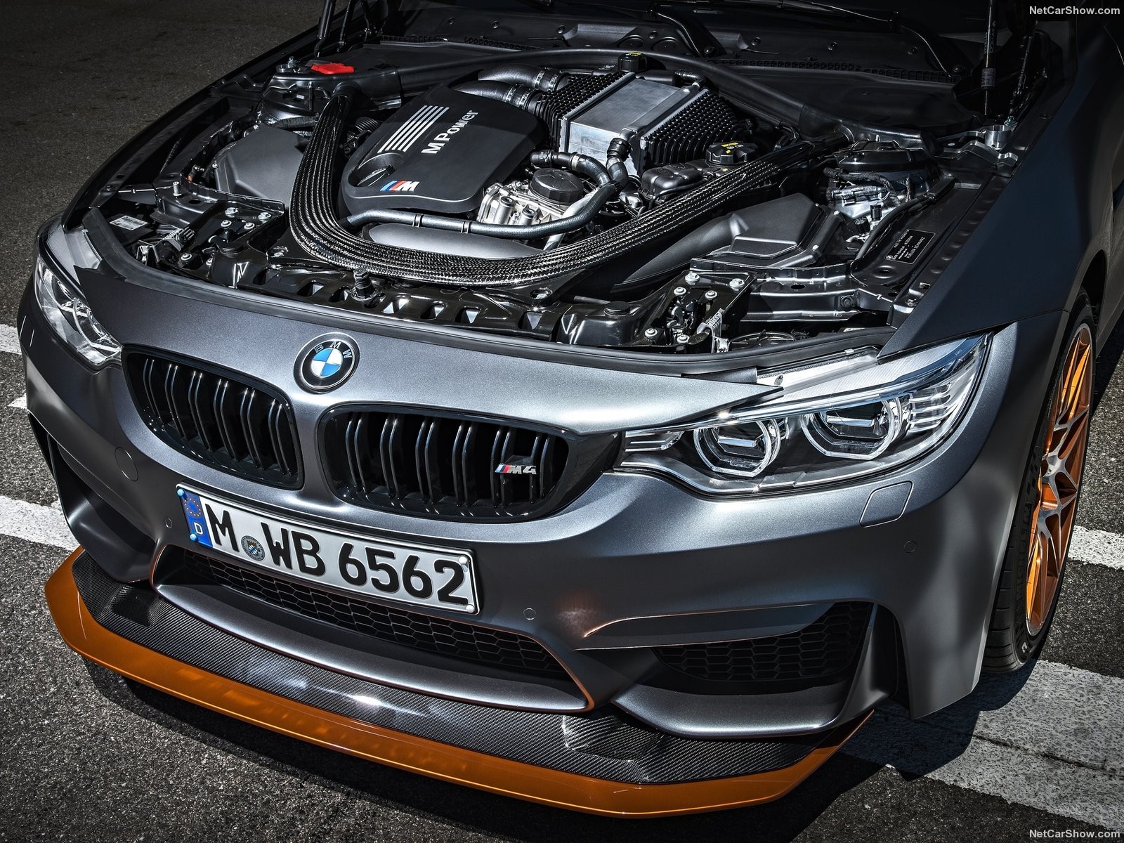 auto, BMW, vozidlo, sportovní auto, BMW M4 GTS, kupé, limuzína, kolo, superauto, pozemní vozidla, automobilového designu, automobilový exteriér, automobil make, luxusní vůz, nárazník, osobní luxusní automobil, výkonné auto, sportovní sedan, BMW řady 3 E90, auto show, BMW řady 3 Gran Turismo, BMW řady 3 F30