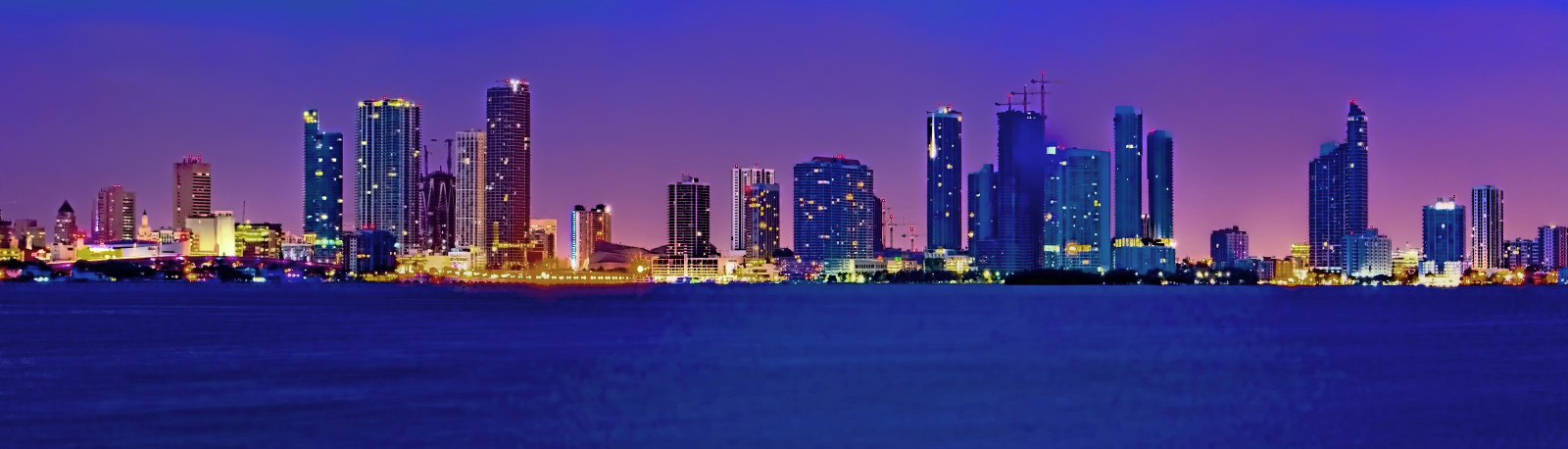 hovedstadsområde, bybilledet, skyline, by, metropol, skyskraber, milepæl, byområde, himmel, afspejling, dagtimerne, nat, højhus, downtown, turistattraktion, aften, vand, skumring, horisont, panorama, tårn