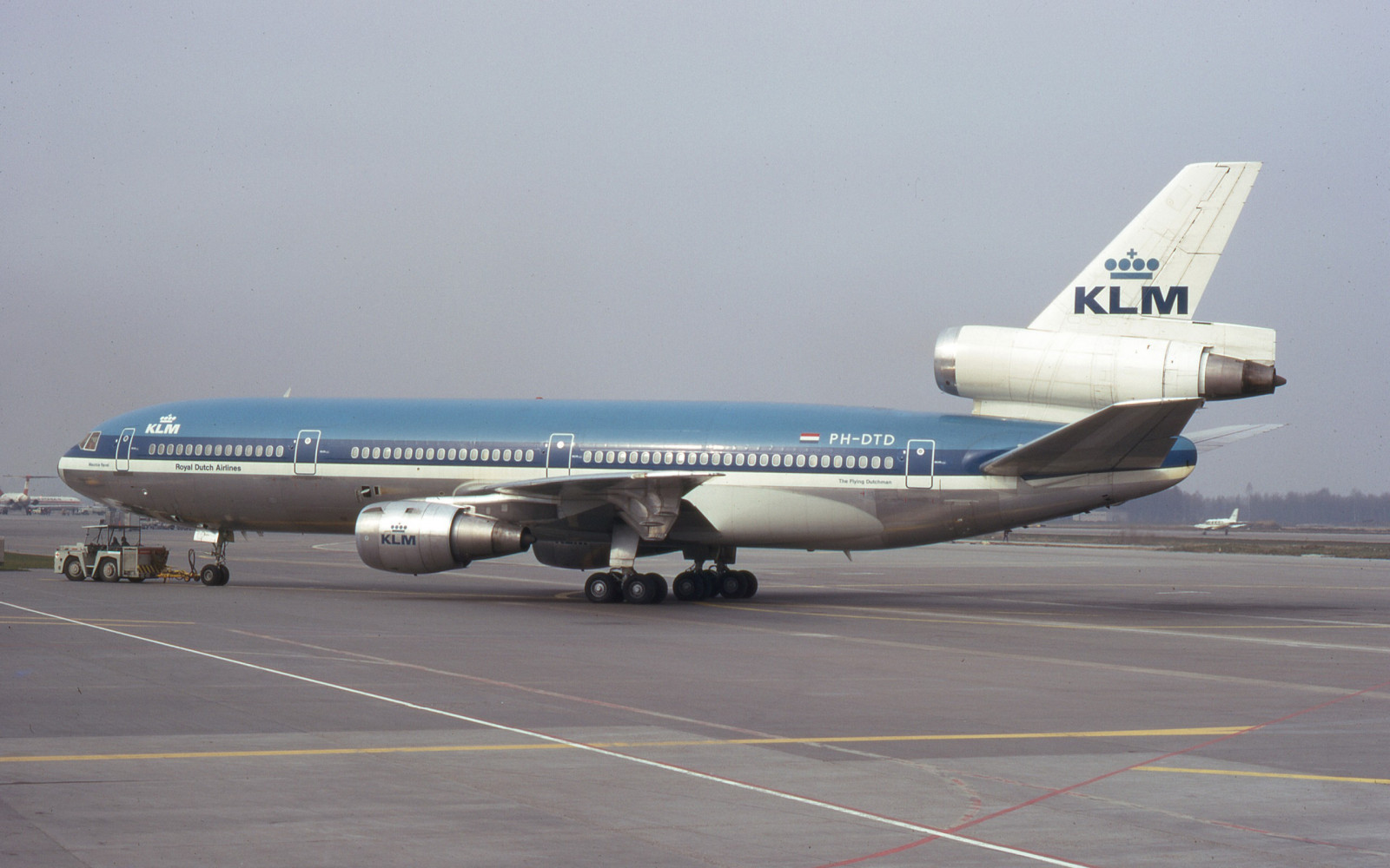 vozidlo, letoun, letadlo, Boeing, Boeing 777, letiště, doprava, přistávací dráha, Airbus, Airbus A330, Boeing 757, letectví, letecká linka, Atmosféra Země, letecká doprava, dopravní letoun linkový, proudová letadla, širokým trupem letadla, úzké tělo letadla, Boeing 767, trijet, McDonnell Douglas DC-10, airbus A380, Airbus A320